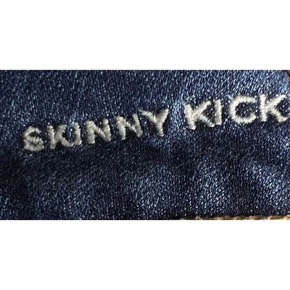 American Eagle Skinny Kick Dark Wash Jeans - Picture 3 of 5